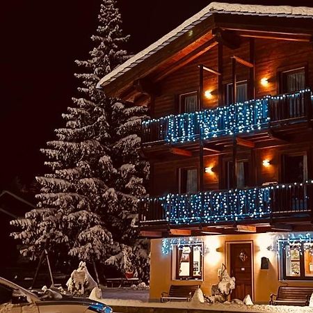 Villa Americana Chambres D'Hotes Champoluc Exteriör bild