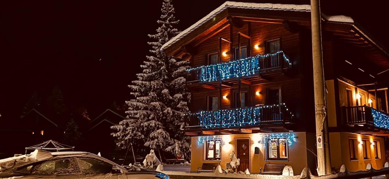 Villa Americana Chambres D'Hotes Champoluc Exteriör bild