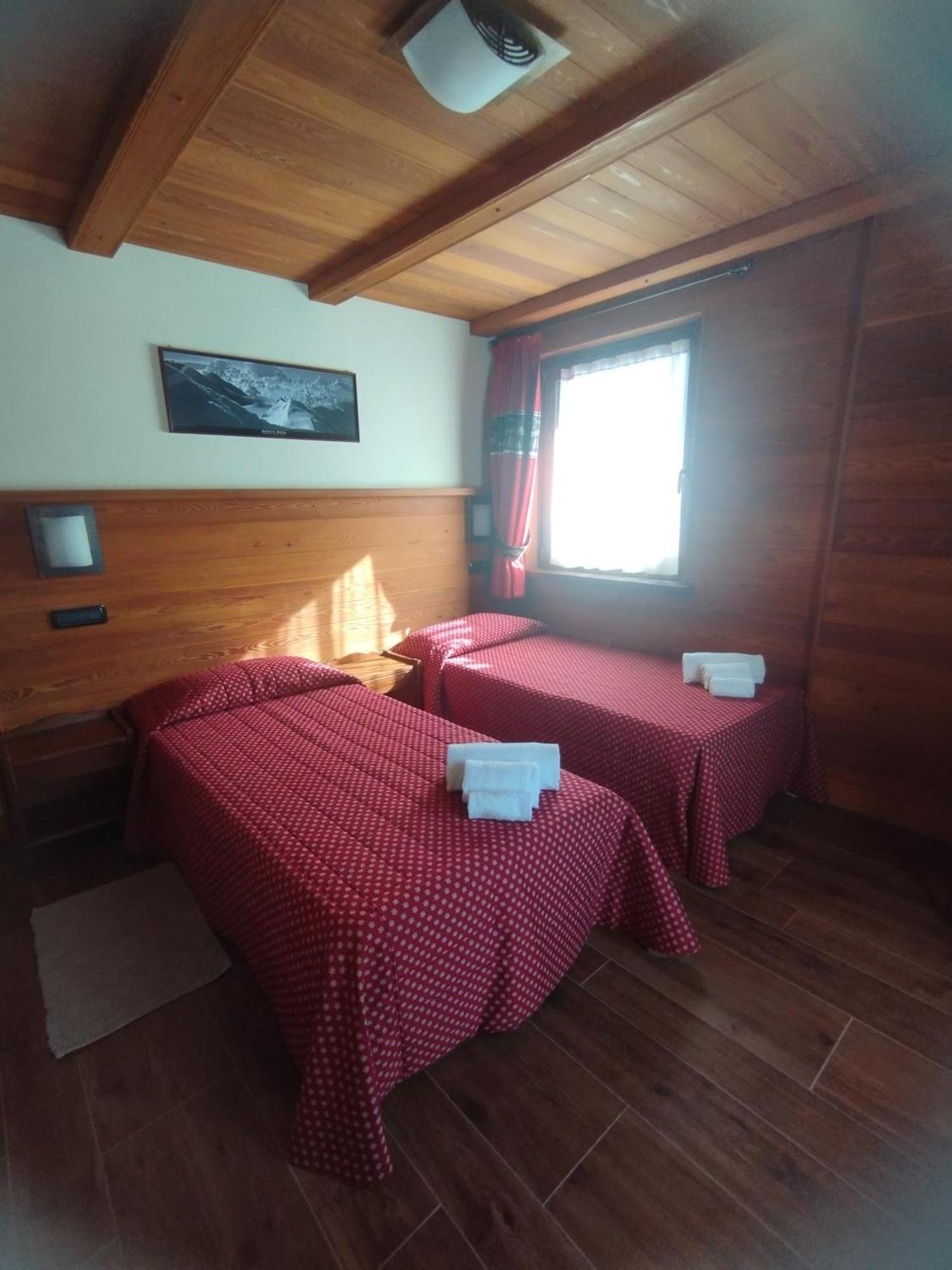 Villa Americana Chambres D'Hotes Champoluc Exteriör bild