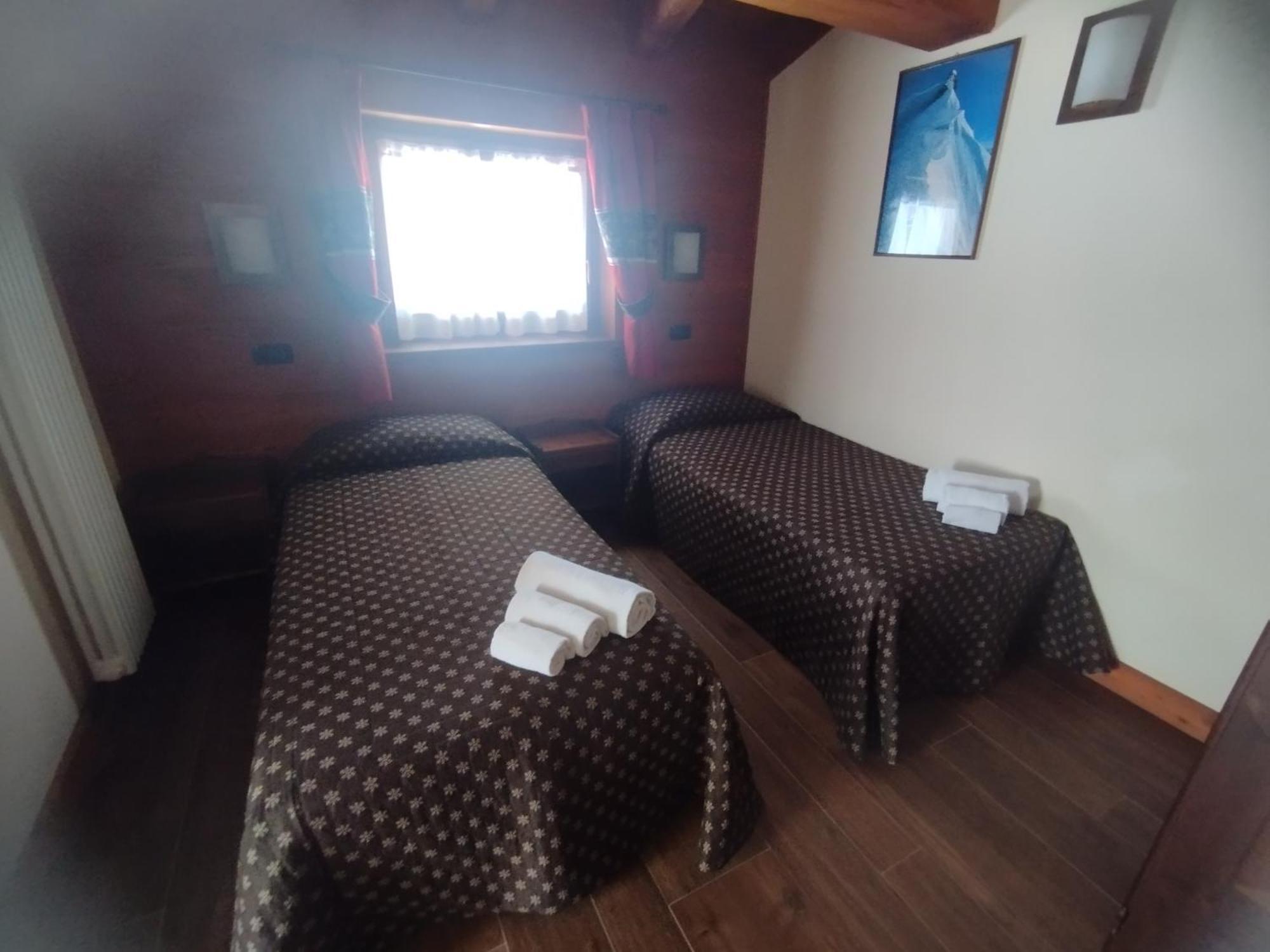 Villa Americana Chambres D'Hotes Champoluc Exteriör bild