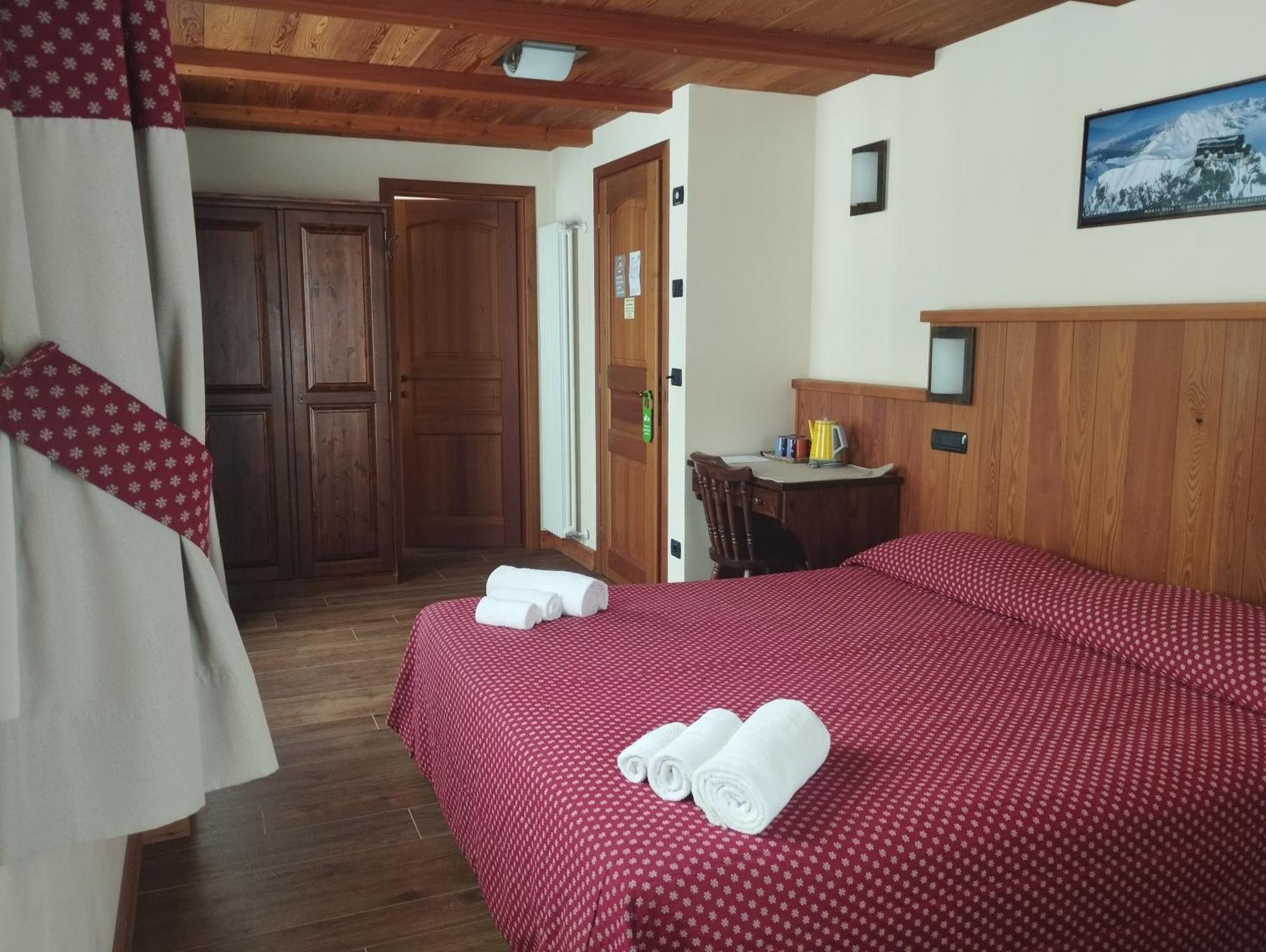Villa Americana Chambres D'Hotes Champoluc Exteriör bild