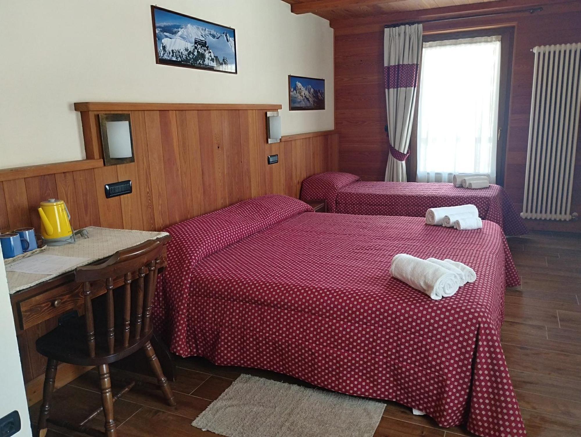 Villa Americana Chambres D'Hotes Champoluc Exteriör bild