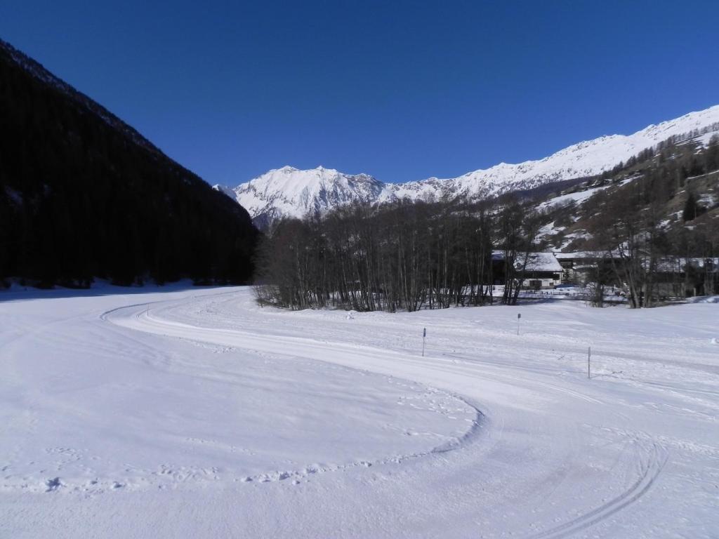 Villa Americana Chambres D'Hotes Champoluc Exteriör bild