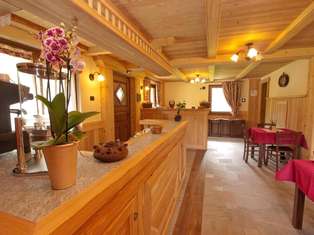 Villa Americana Chambres D'Hotes Champoluc Exteriör bild