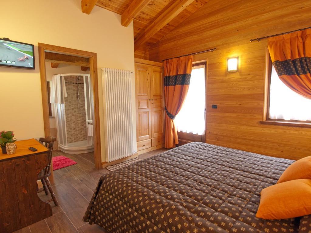 Villa Americana Chambres D'Hotes Champoluc Rum bild