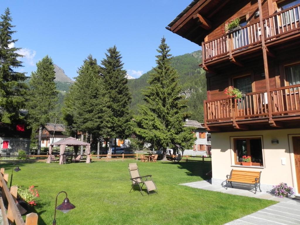 Villa Americana Chambres D'Hotes Champoluc Exteriör bild