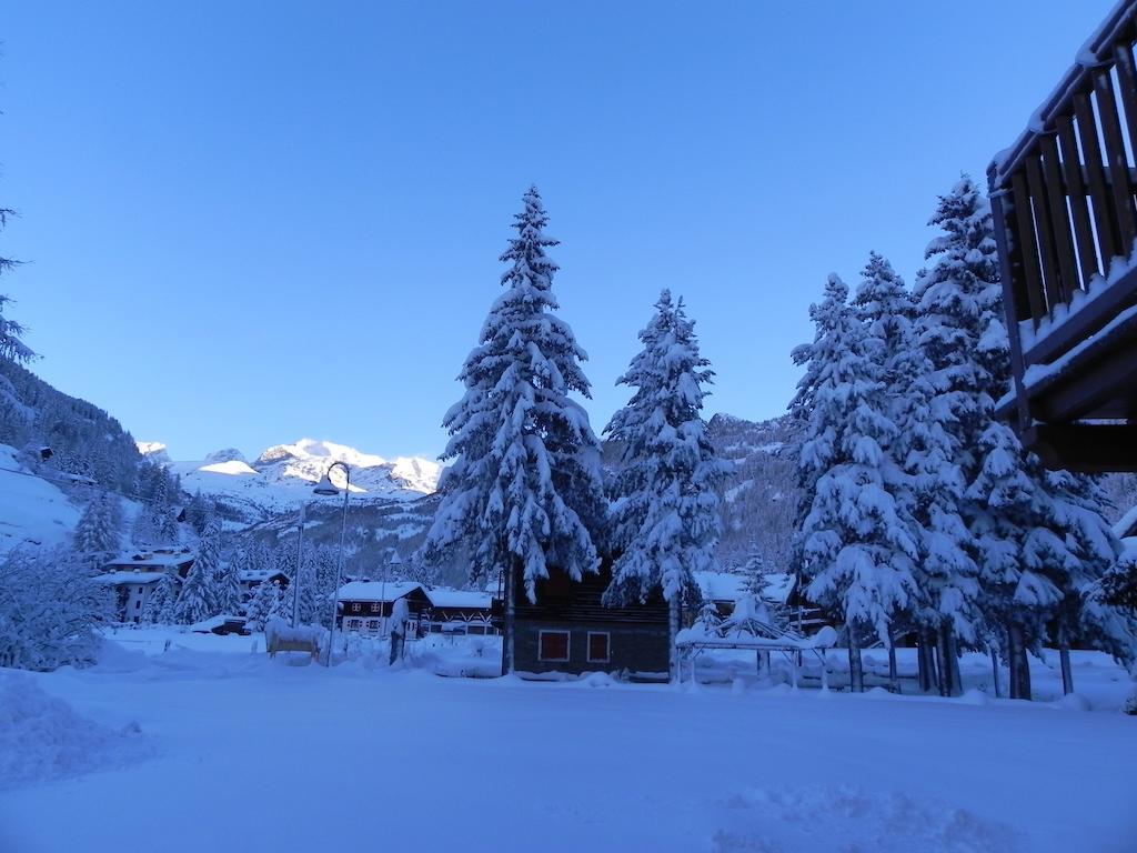Villa Americana Chambres D'Hotes Champoluc Exteriör bild